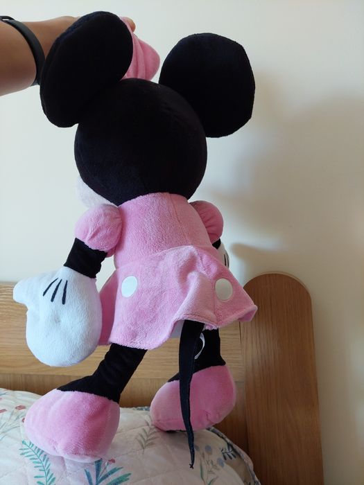 Boneca minnie peluche
