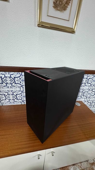 Caixa NZXT S340 Mid Tower Case Black/Red