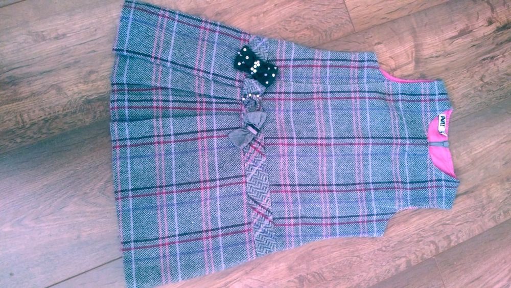 Sukienka firmy Pixel