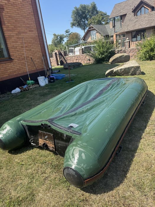 Лодка пвх Колібрі 400DSL.