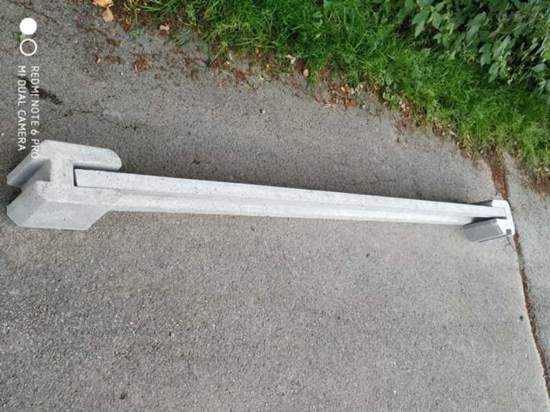 Podmurówka betonowa 246x20x5 cm + łączniki