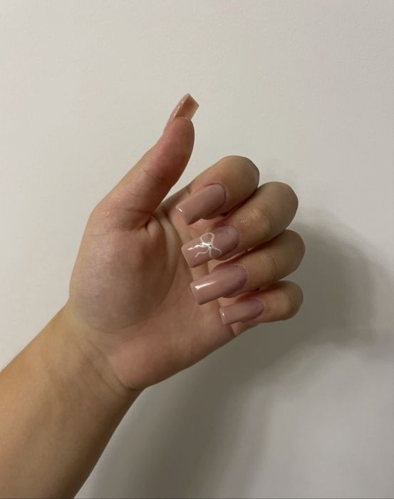 Манікюр Олександрія