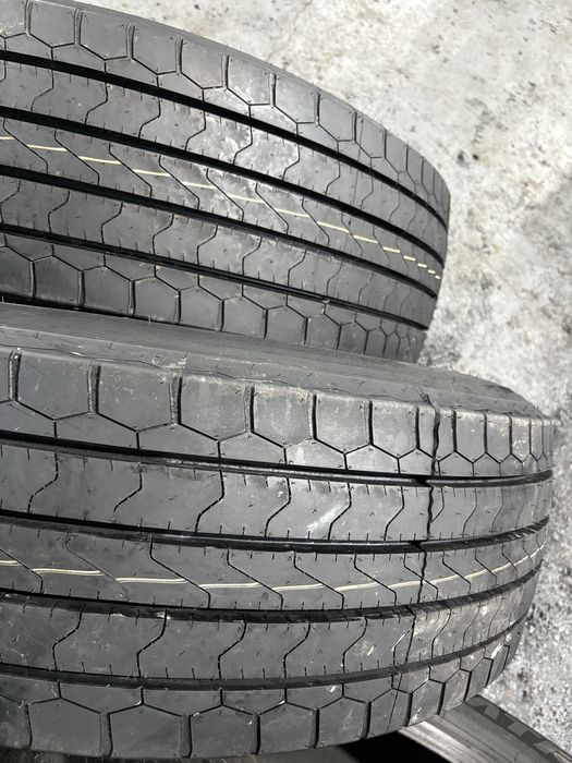 шина вантажна нова 315/70R22,5 Kelly  (2 шт.)