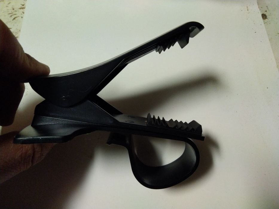 Suporte de telefone para tablier