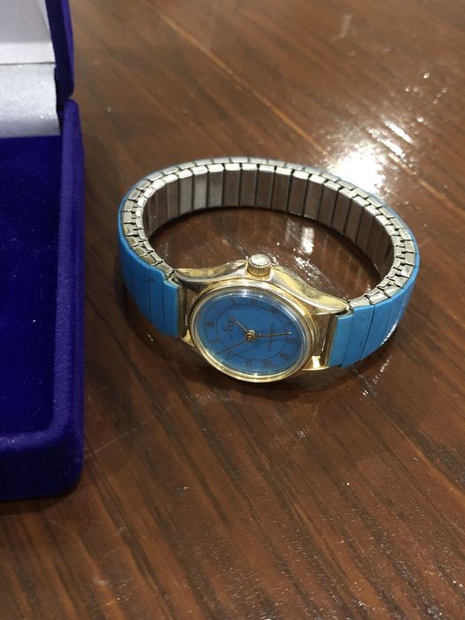 Zabytkowy zegarek damski Novi Vintage