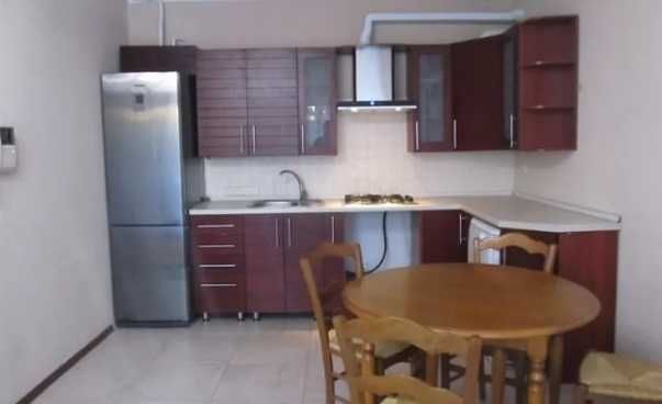 Півбудинку на Таращанському масиві