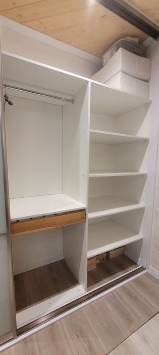 Гардеробна вмістка,шафа ширина 3.204 висота 2.645 глибина 0.710