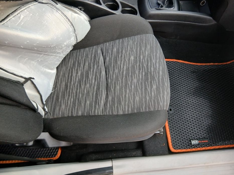 Kia ceed 1.4 2007рік