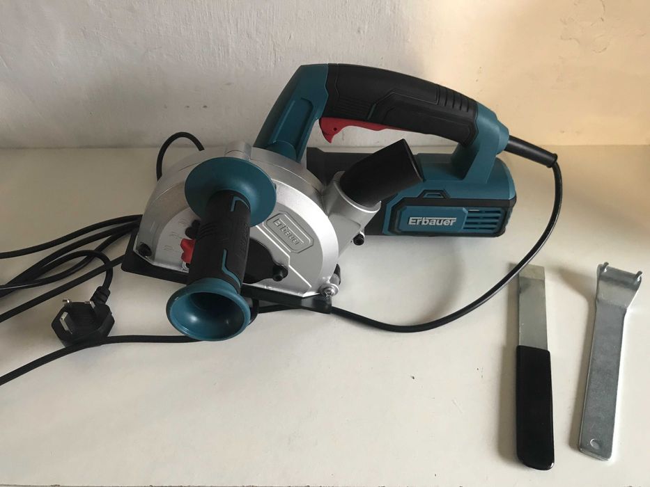 Штроборіз Erbauer EWC1500,125 мм.1500 Вт.,220-240 В. з Англії