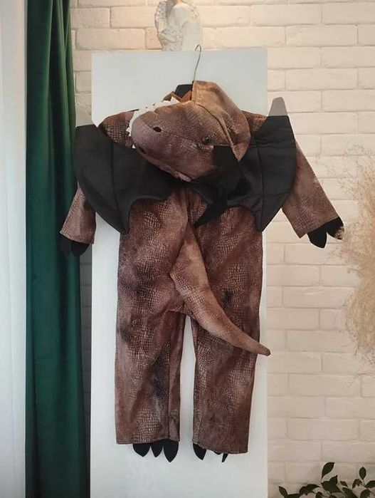 stroj smok dinozaur r 98/104 nowy skrzydla ogon zeby