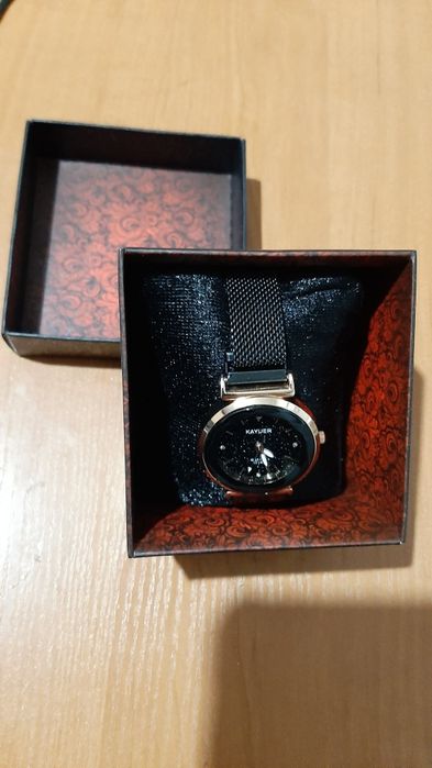 Продам часы Kaylier