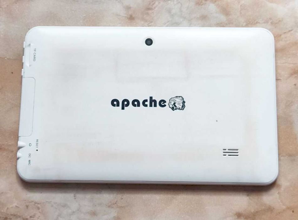 Планшет Apache T904