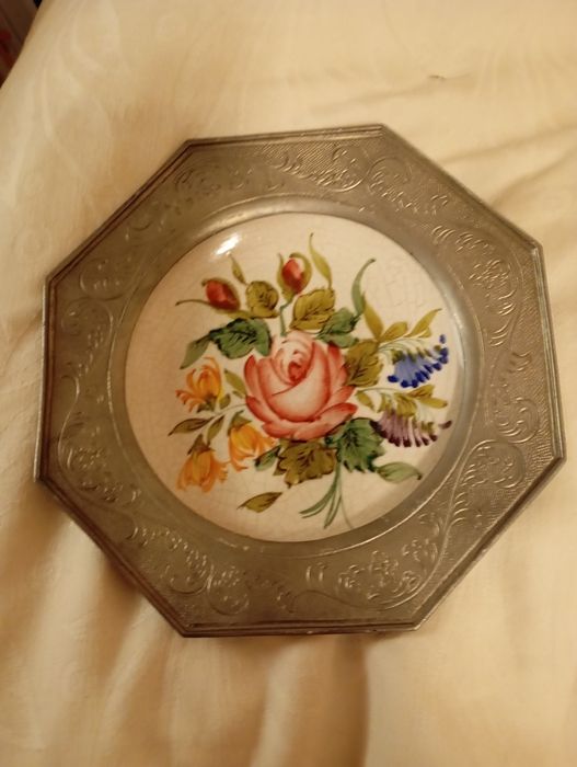 Talerz wiszący dekoracyjny