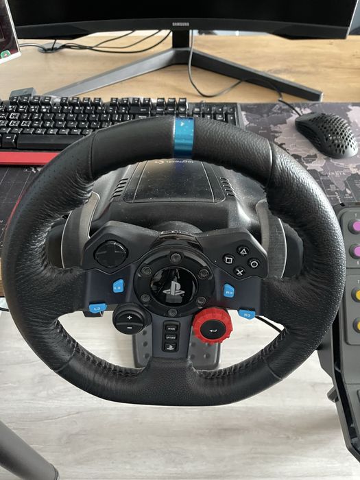 Logitech g29 shiftery, pedały super stan