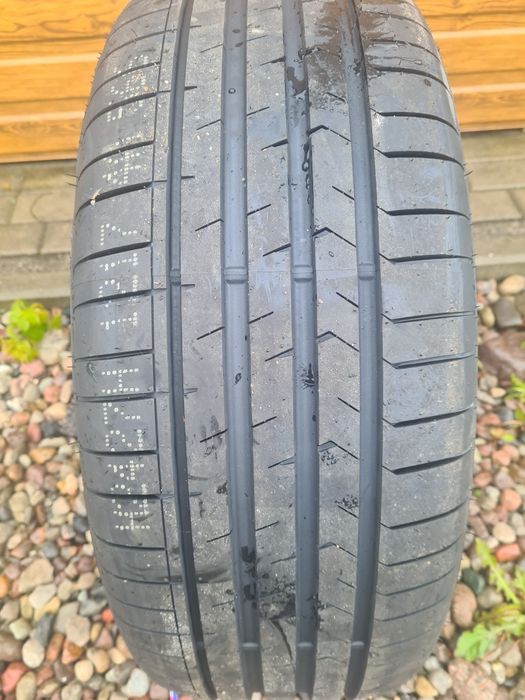 Opony 235/50/R18