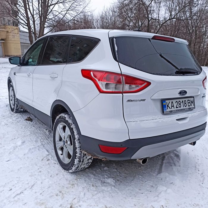 Ford Escapе SE автомат ухоженный, Не крашен!!