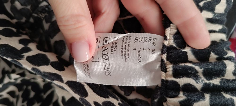 Pantalonas tamanho 36, usadas. Marca H&M