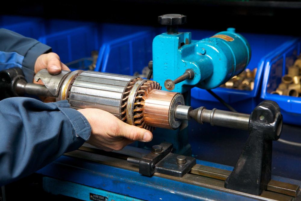 Rozrusznik John Deere Case alternator Doosan Liebherr Cat Komatsu Ifa