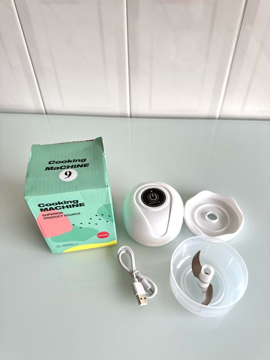 Triturador/Processador de alimentos, automático