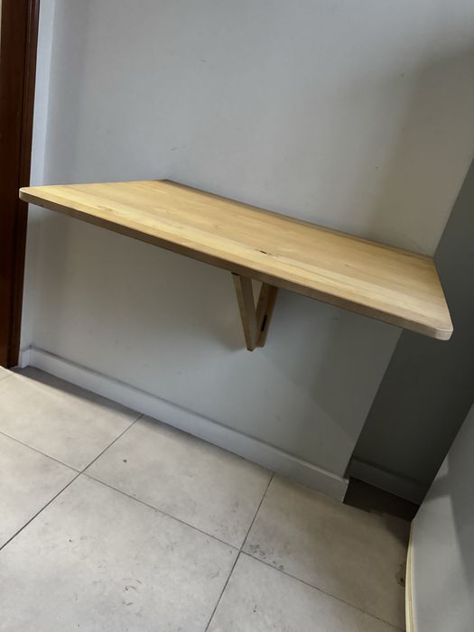 Mesa rebatível parede em madeira