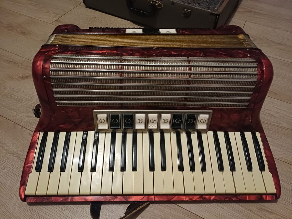 Akordeon Hohner Tango IIIM/IIIM