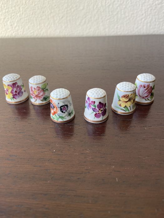 Coleção 6 dedais flores Vista Alegre