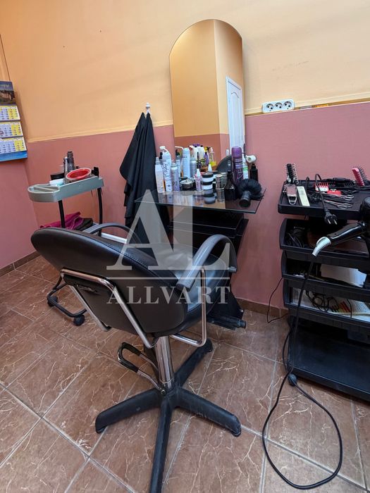 Оренда салону з косметологічним кабінетом  Харківське шосе 56
