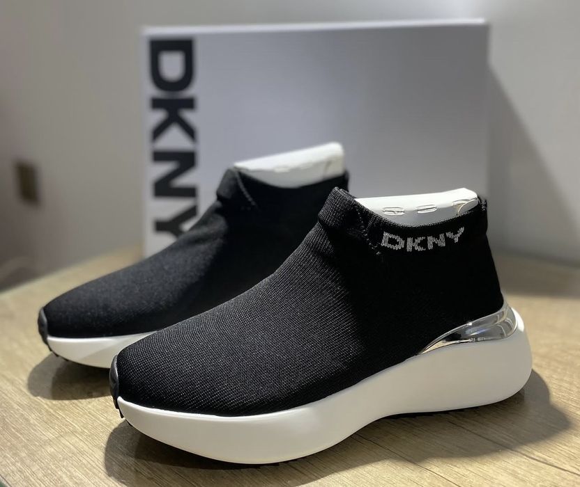 Снікерси сліпони DKNY 24,5 см кросівки жіночі 37,5 донна каран нові