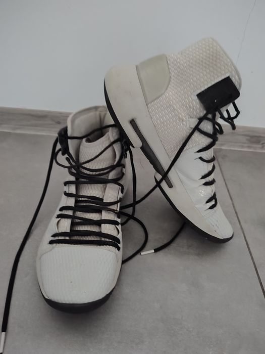 Buty Under Armour Hovr Havoc rozmiar 42,5
