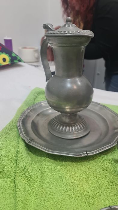 Conjunto de chá/ café  com  10 peças em Estanho