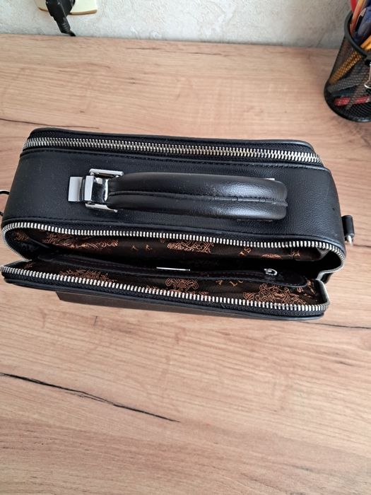 Продам жіночу сумку