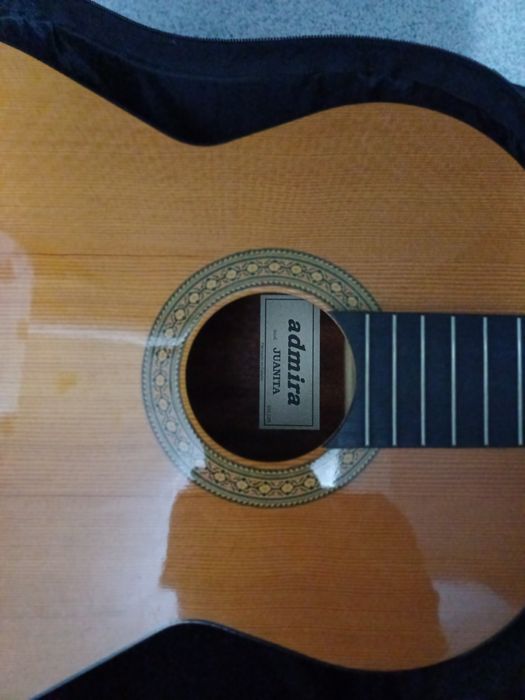 Guitarra Clássica Admira (Juanita) para recuperação (cabeça partida)