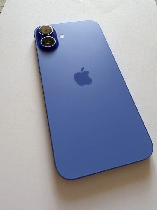iPhone 16 Plus 128GB