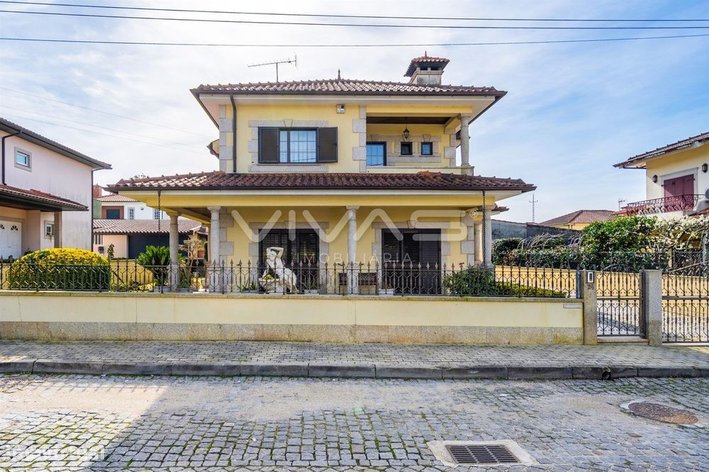 Moradia T4 Venda em Mire de Tibães,Braga