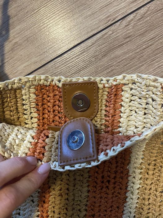 Pleciona torebka/koszyk Zara