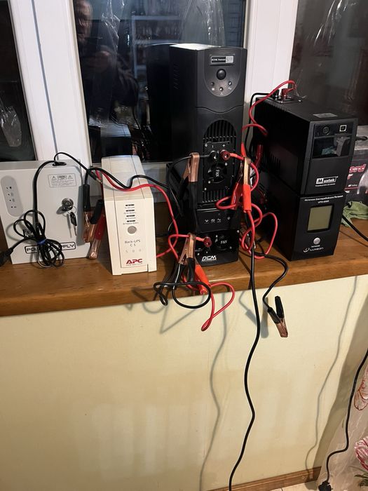 Безперебійник ups інвертор