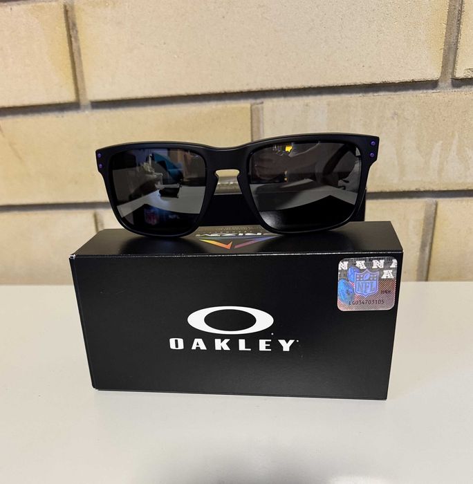 Очки Oakley Holbrook Minnesota Vikings с линзами Prizm Black