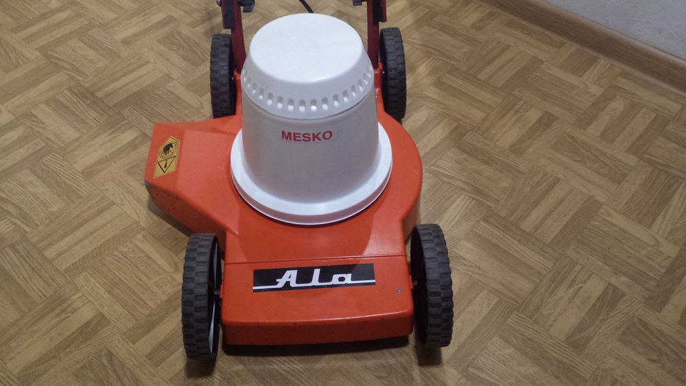 Kosiarka elektryczna polska Mesko PRL