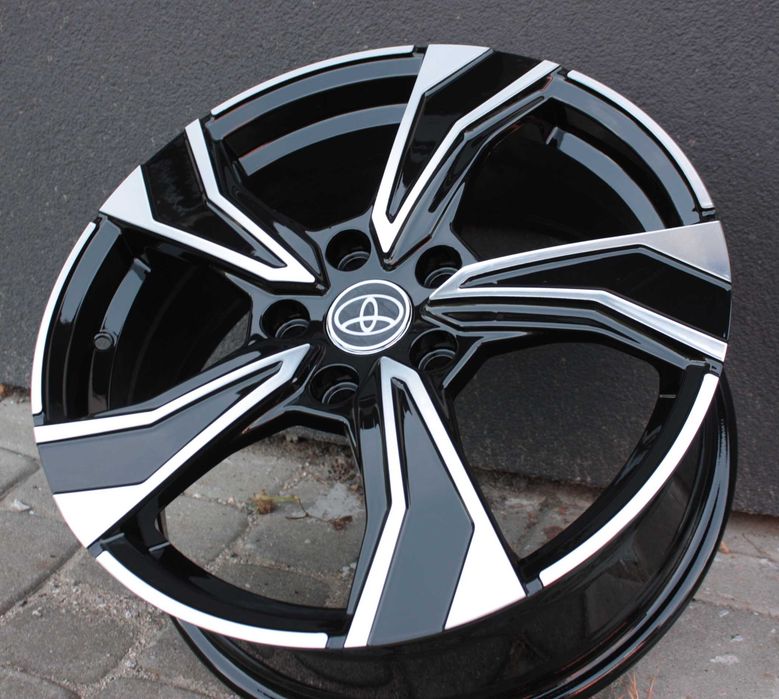 Nowe alufelgi 17 5x114,3 et49 7.0J Honda cr-v hr-v civic Toyota Corolla cross yaris cross corolla avensis auris Nissan x-trail kadjar renaultqashqai