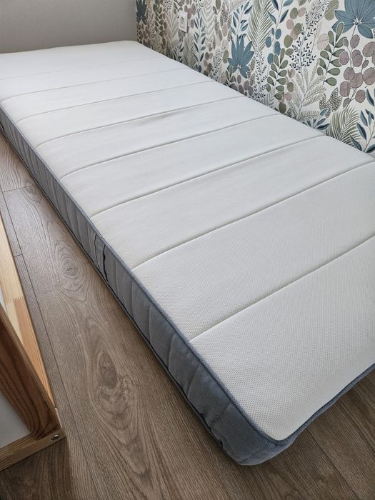 Łóżko dwustronne Ikea KURA