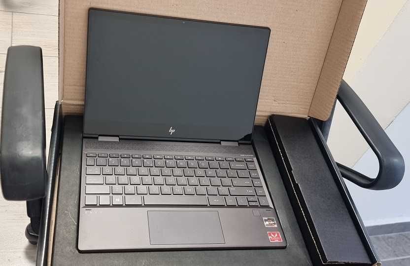 Laptop Tablet HP, Compaq Envy 13,3" AMD Ryzen 5 8GB/512 GB Nowy