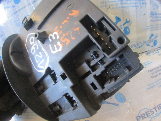Conjunto / manetes de luzes e limpa vidros RENAULT Clio III (BR0/1, CR