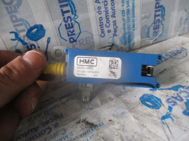 Amplificador de colunas HYUNDAI Santa Fé II (CM)