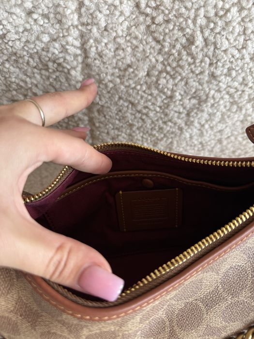 Сумка Coach Juliet Shoulder Bag 25