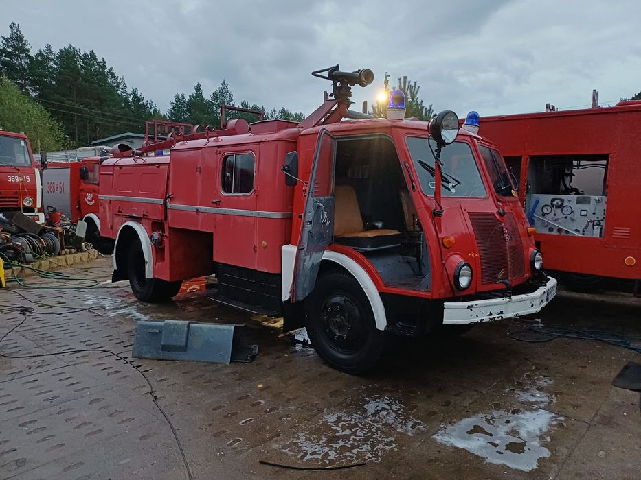 Star 25 A26p Babka Jelcz 028 zabytek pożarniczy strażacki GBAM 2/8+8