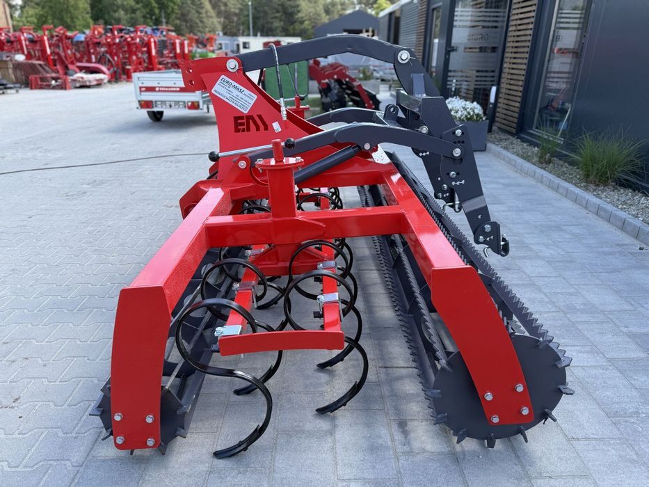 Agregat uprawowo-siewny 2,5m 2,7m 3,0m wał daszkowy packera