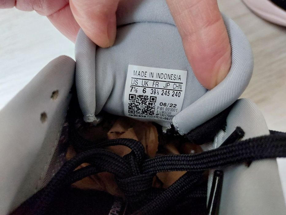 Фірмові кросівки,кроссовки Adidas Supernova 38-39р.