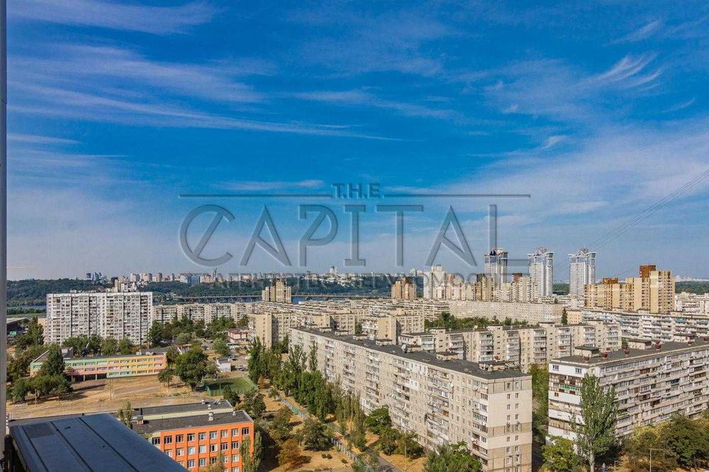 Продаж Видова 3-к квартира 108м² біля озера Тельбін — генератор, паркінг, авторський ремонт
