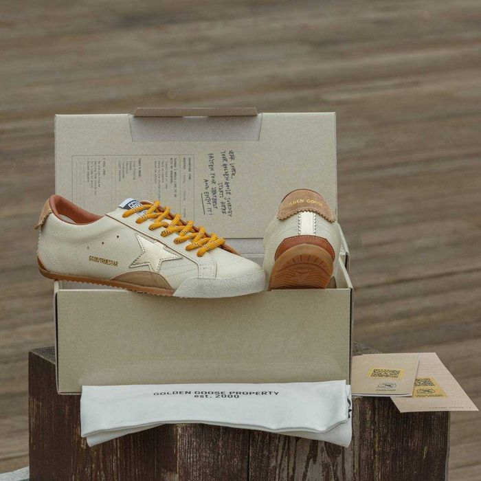 Женские замшевые кеды Golden Goose True-Star кроссовки голден гус