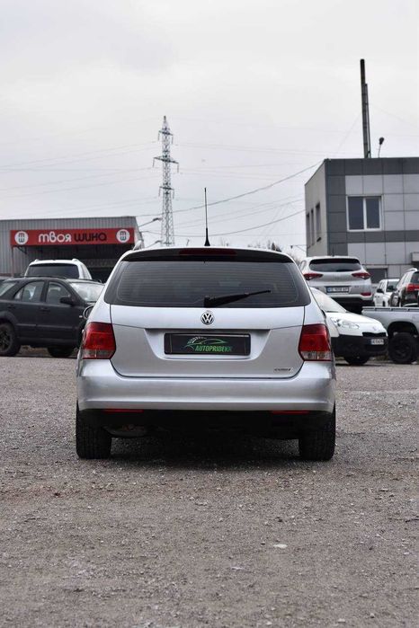 Volkswagen Golf 5 2008р. 1.6 бензин, обмін [Перший внесок від 20%]